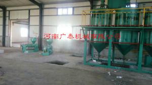 新疆塔城倪總榨油、精煉設備安裝